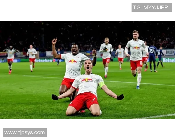 热刺迎来新赛季挑战 球队阵容变化与目标解析